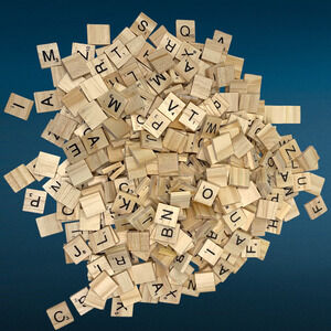 NEW Lot 400 Scrabble Letters Tiles Natural Wood Crafting Projects Board Games